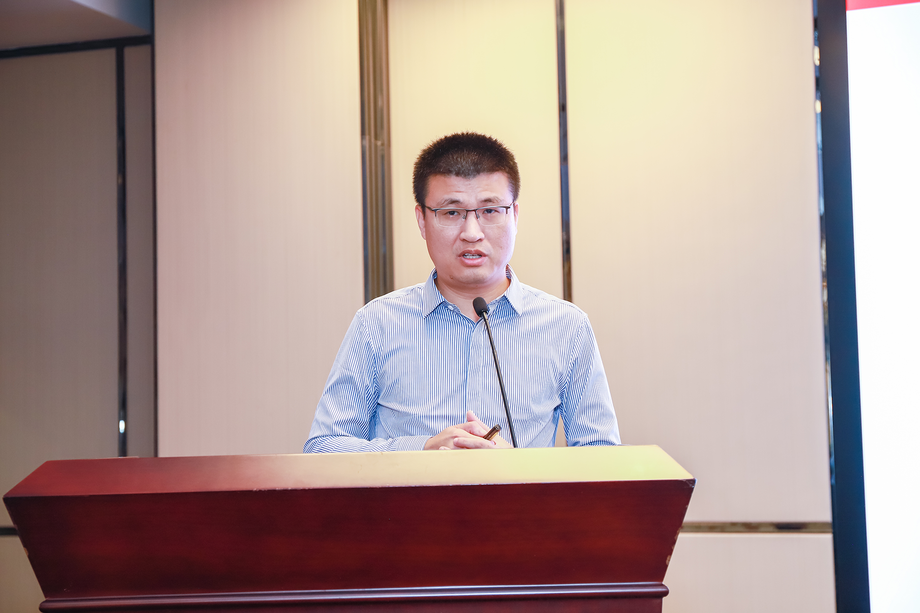 PSL·巴黎九大中国管理研究院数智未来研究中心在广州揭牌 博闻讲堂聚焦中美关系与世界格局