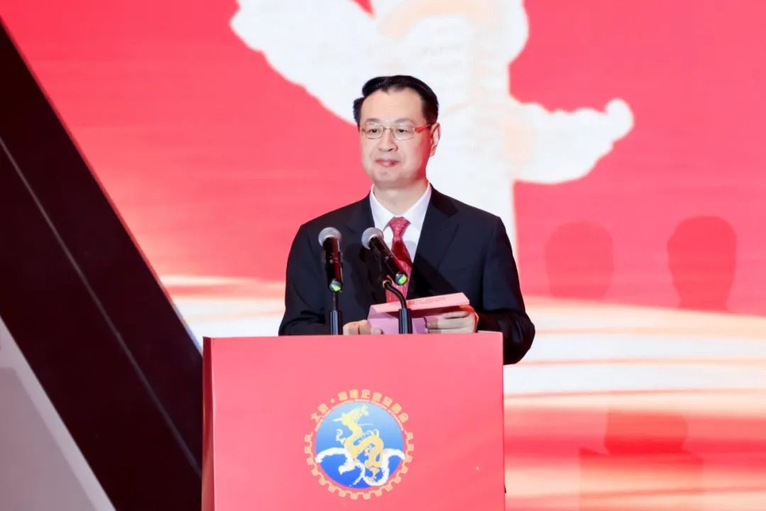 PSL·巴黎九大高级工商管理博士2012级校友施锦珊博士当选北京福建企业总商会第五届理事会会长