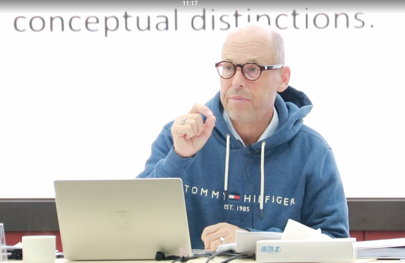 教授专访:AI无法取代的,正是DBA的核心价值