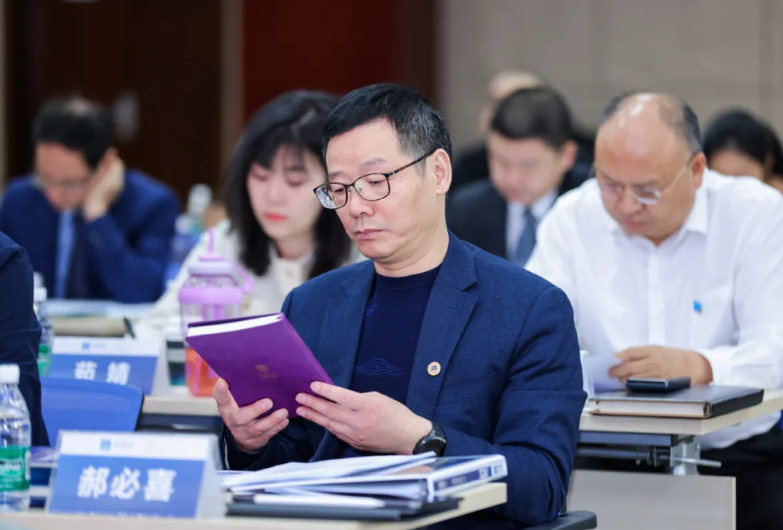 从产业CFO到产投双栖战略家 | 金阖资本联合创始人郝必喜的思想跃迁