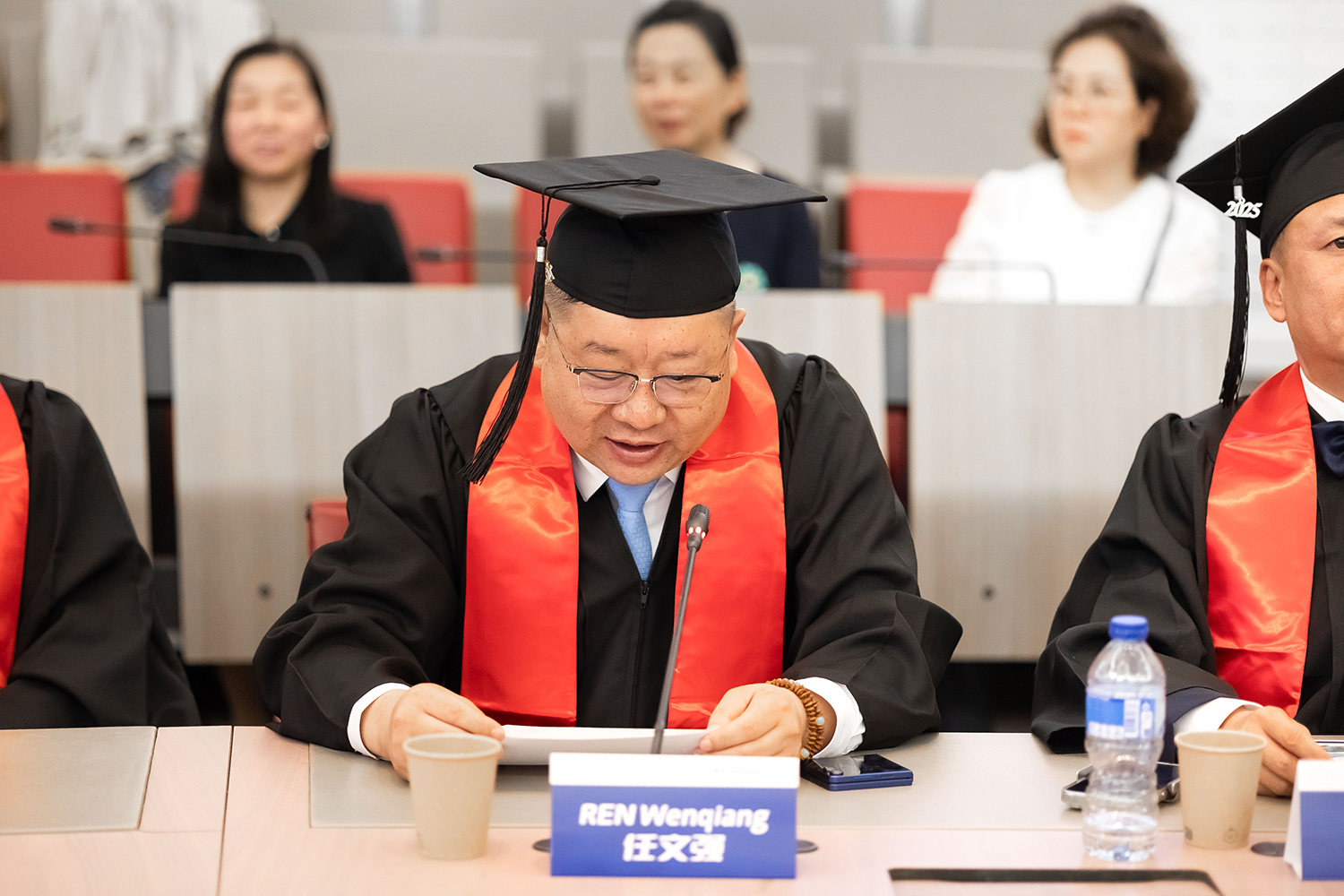 PSL·巴黎九大Executive DBA 2025年度法国毕业典礼圆满举行
