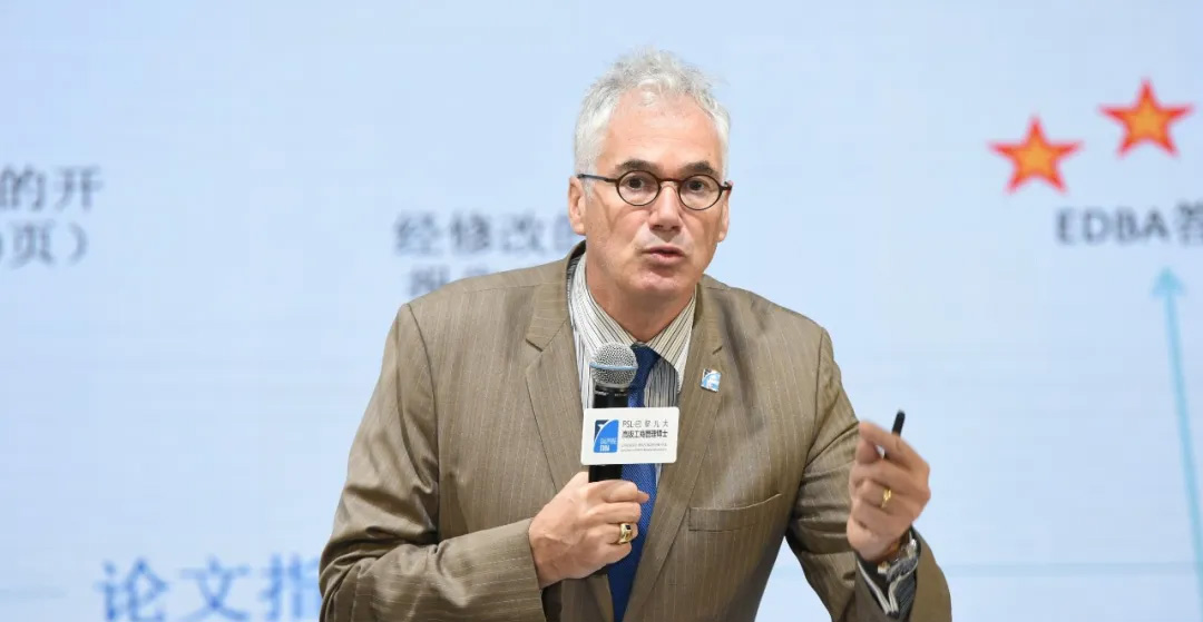 实践赋能:学术导师+行业导师